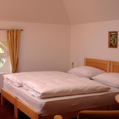 Hotel Dolomiten Klobenstein Zimmer foto